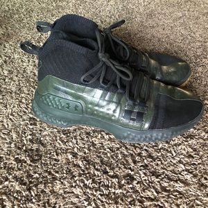 Under Armour (No Bull) The Rock Shoes